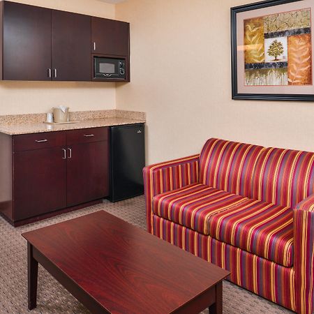 Holiday Inn Express Hotel&Suites Portland - Jantzen Beach, an IHG Hotel Exterior foto