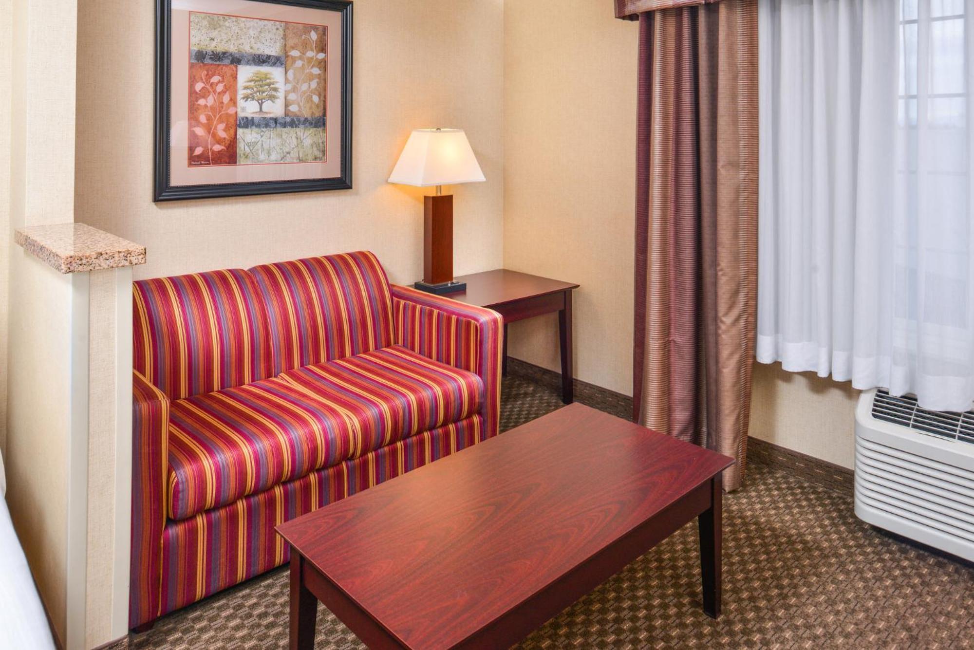 Holiday Inn Express Hotel&Suites Portland - Jantzen Beach, an IHG Hotel Exterior foto