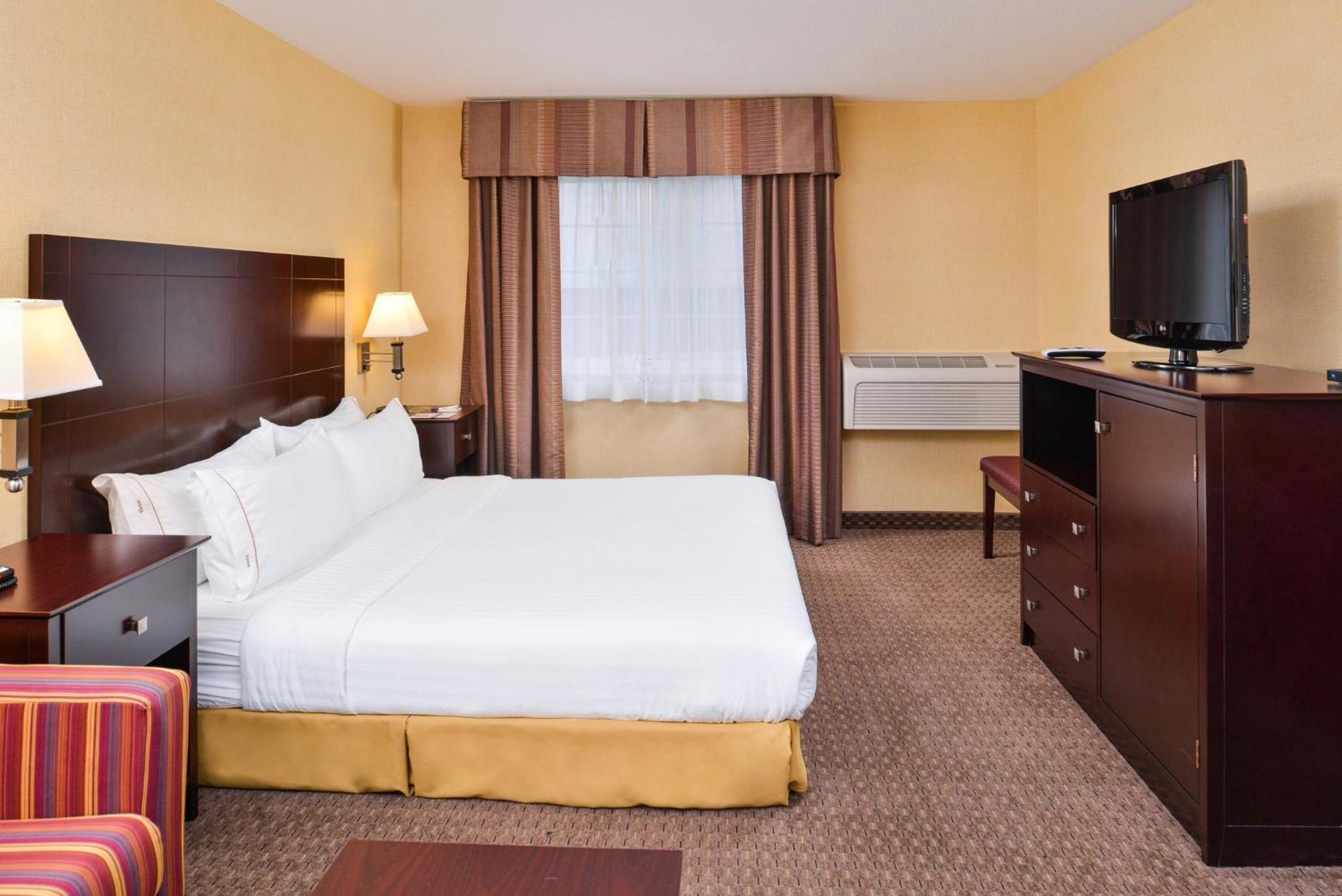 Holiday Inn Express Hotel&Suites Portland - Jantzen Beach, an IHG Hotel Exterior foto